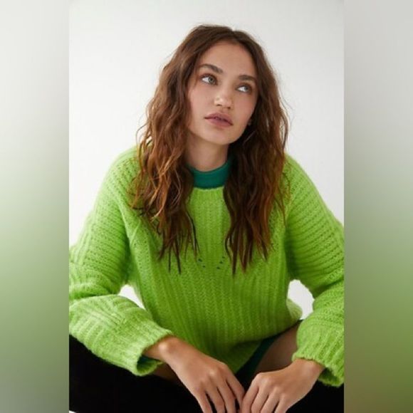 Free People Carter Pullover Neon Green *as seen on Sammi Jefcoate* - Picture 2 of 5